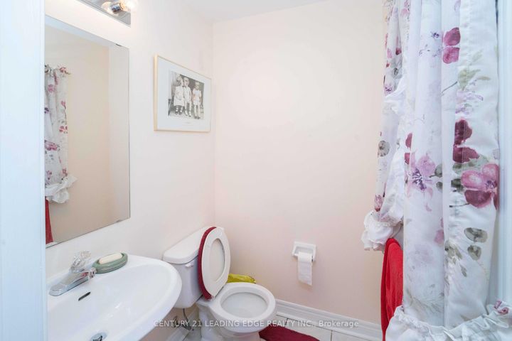 Photo 15 at 21 Summerlea Street, Middlefield, Markham