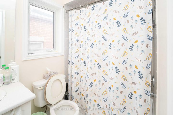 Photo 28 at 21 Summerlea Street, Middlefield, Markham