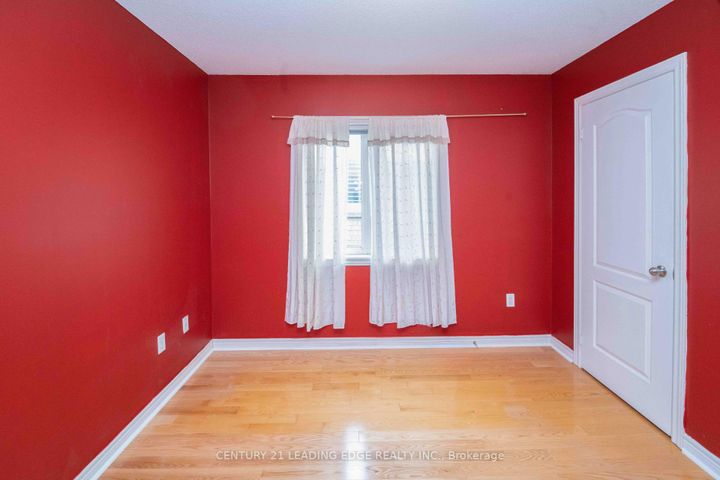 Photo 32 at 21 Summerlea Street, Middlefield, Markham