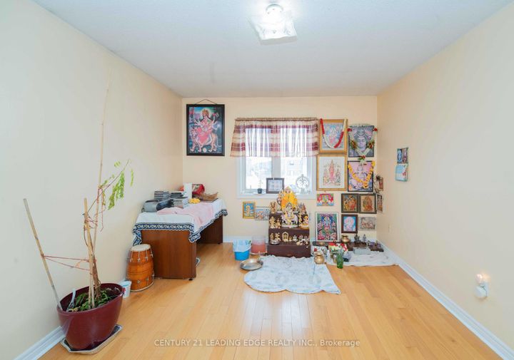 Photo 35 at 21 Summerlea Street, Middlefield, Markham