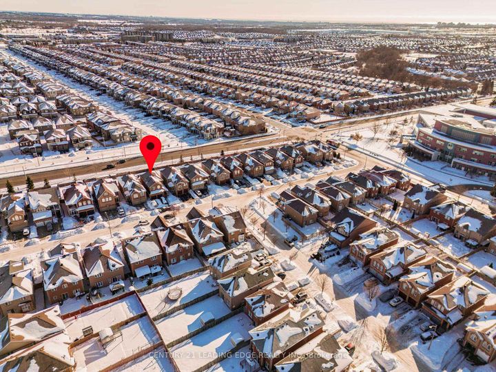 Photo 48 at 21 Summerlea Street, Middlefield, Markham