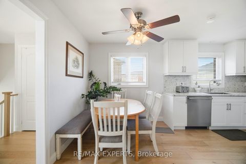 Photo 10 at 75 Corkwood Crescent, Maple, Vaughan