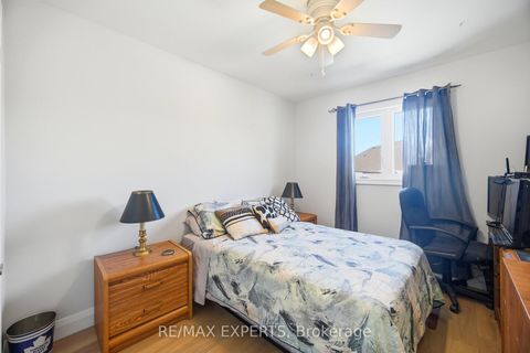 Photo 20 at 75 Corkwood Crescent, Maple, Vaughan