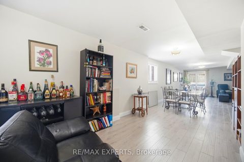 Photo 31 at 75 Corkwood Crescent, Maple, Vaughan