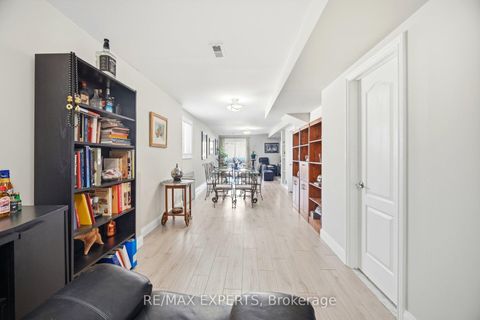 Photo 32 at 75 Corkwood Crescent, Maple, Vaughan