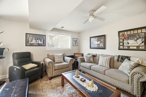 Photo 38 at 75 Corkwood Crescent, Maple, Vaughan