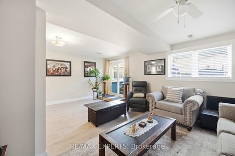 Photo 39 at 75 Corkwood Crescent, Maple, Vaughan