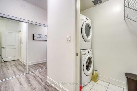 Photo 24 at 202A - 9608 Yonge Street, North Richvale, Richmond Hill