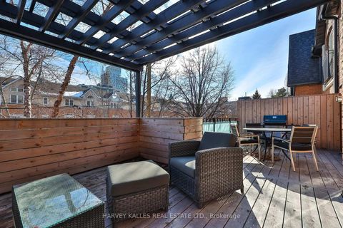 Photo 21 at 52 Shaftesbury Avenue, Moore Park, Toronto