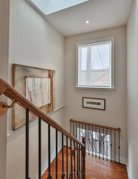 Photo 23 at 52 Shaftesbury Avenue, Moore Park, Toronto