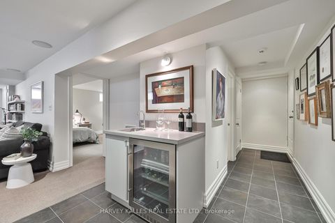 Photo 30 at 52 Shaftesbury Avenue, Moore Park, Toronto