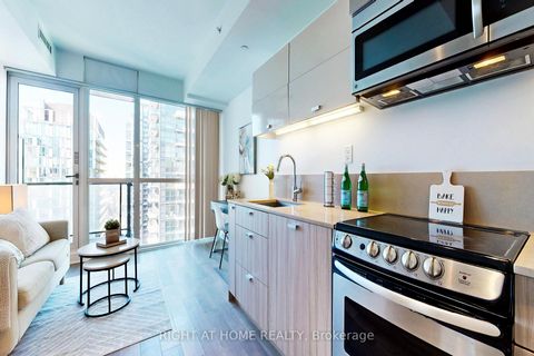 Photo 5 at 3603 - 290 Adelaide Street W, Waterfront Communities C1, Toronto