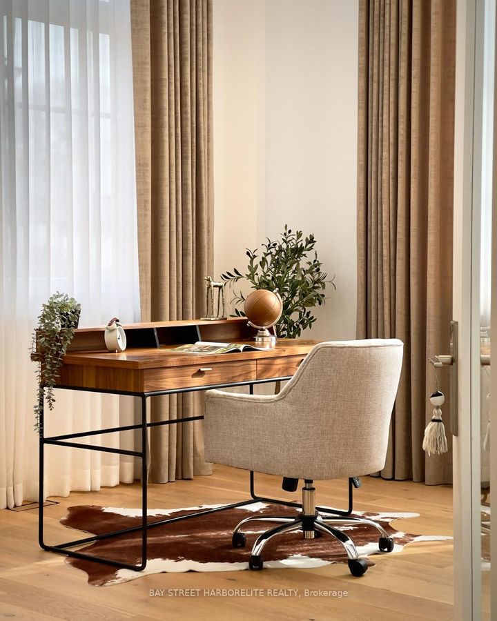 Photo 16 at 1261 Pinegrove Road, WO West, Oakville