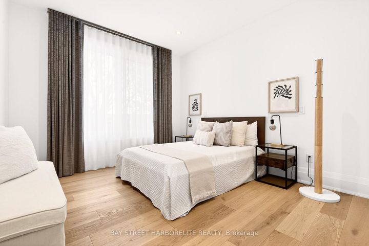 Photo 28 at 1261 Pinegrove Road, WO West, Oakville