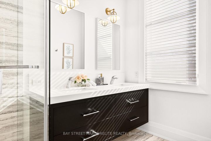 Photo 32 at 1261 Pinegrove Road, WO West, Oakville