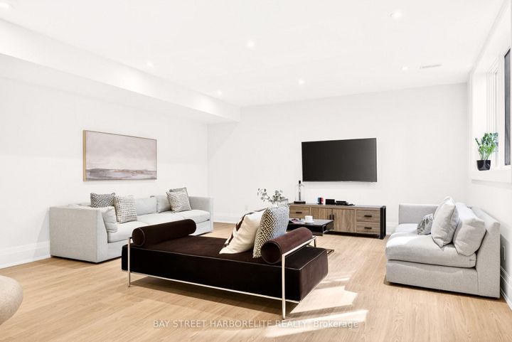 Photo 36 at 1261 Pinegrove Road, WO West, Oakville