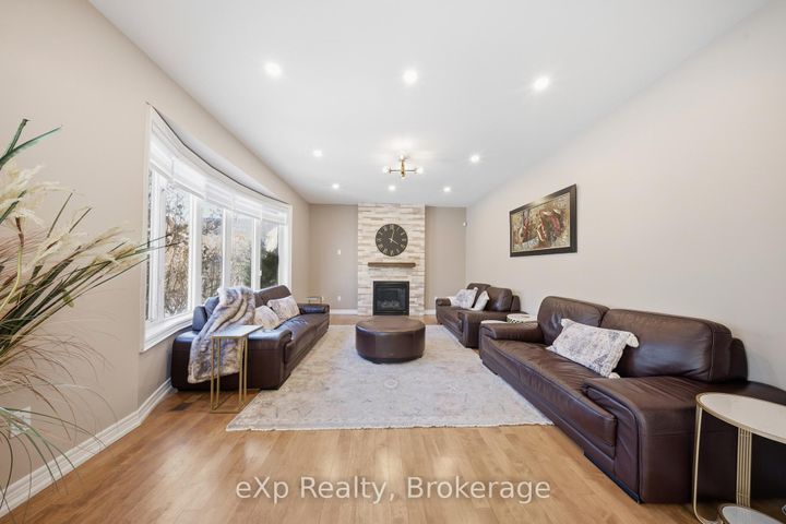 Photo 8 at 1360 Hill Street, BE Beaty, Milton