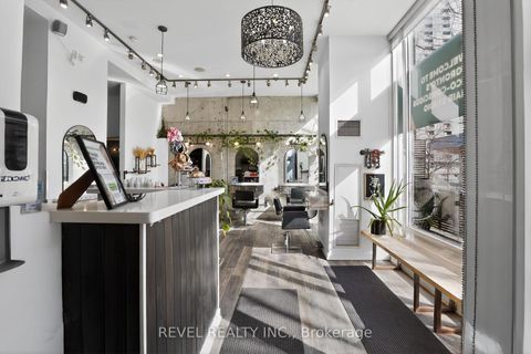 Photo 3 at G05 - 40 Fort York Boulevard, Waterfront Communities C1, Toronto