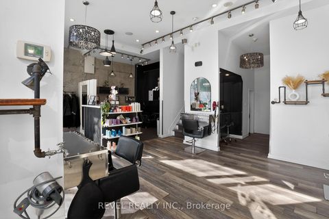 Photo 6 at G05 - 40 Fort York Boulevard, Waterfront Communities C1, Toronto