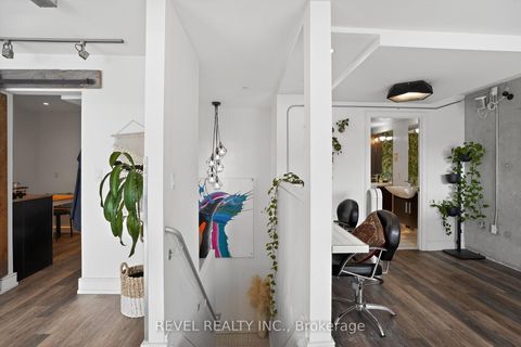 Photo 12 at G05 - 40 Fort York Boulevard, Waterfront Communities C1, Toronto