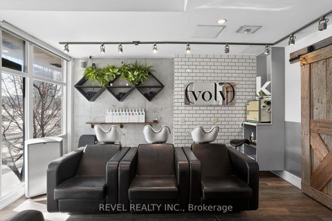 Photo 17 at G05 - 40 Fort York Boulevard, Waterfront Communities C1, Toronto