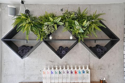 Photo 18 at G05 - 40 Fort York Boulevard, Waterfront Communities C1, Toronto