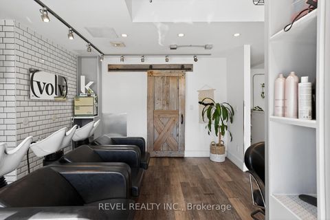 Photo 19 at G05 - 40 Fort York Boulevard, Waterfront Communities C1, Toronto