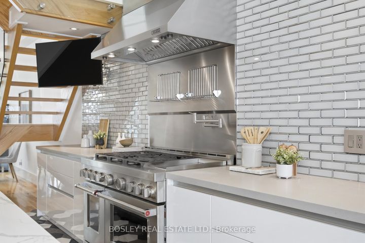 Photo 8 at 132 Aylesworth Avenue, Cliffside, Toronto