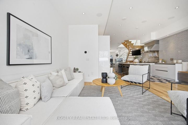 Photo 14 at 132 Aylesworth Avenue, Cliffside, Toronto