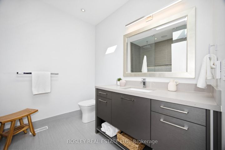 Photo 21 at 132 Aylesworth Avenue, Cliffside, Toronto