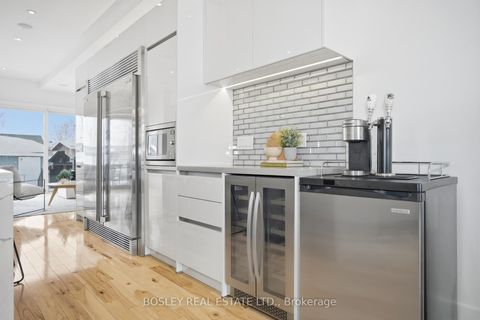 Photo 10 at 132 Aylesworth Avenue, Cliffside, Toronto