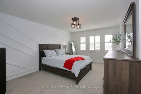 Photo 19 at 104 Kirkland Place, Williamsburg, Whitby