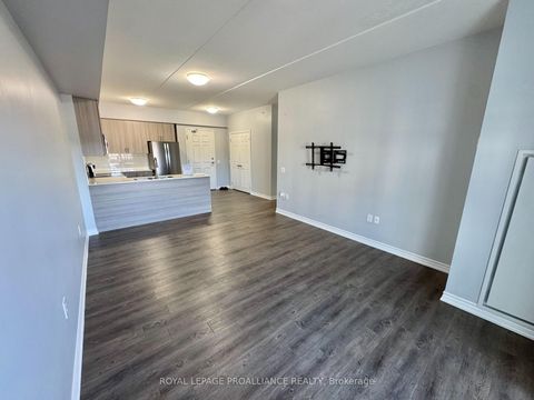 Photo 4 at 302 - 290 Liberty Street N, Bowmanville, Clarington