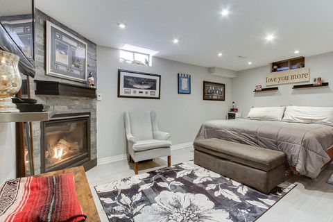 Photo 21 at 7 Fontaine Drive, Keswick North, Georgina