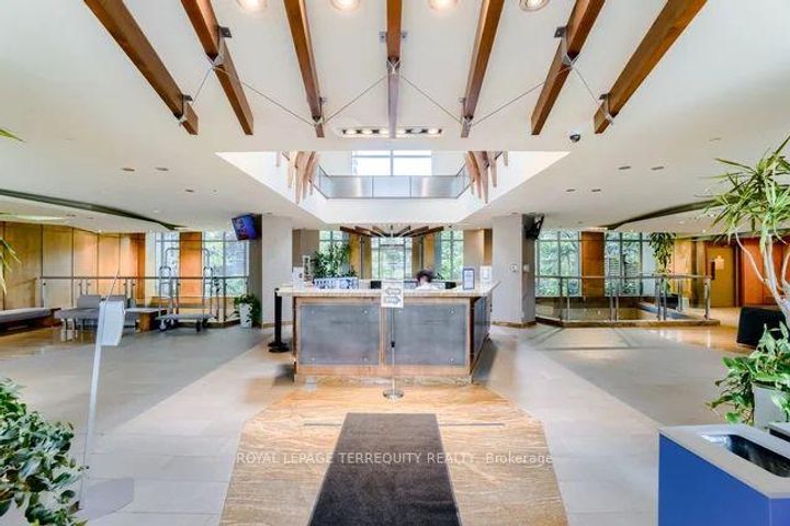 Photo 3 at 506 - 2121 Lake Shore Boulevard W, Mimico, Toronto