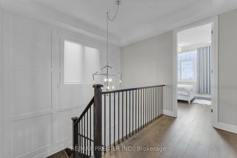 Photo 18 at 14 King Boulevard, King City, King