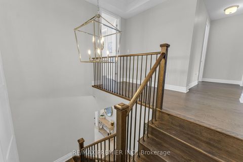 Photo 34 at 14 King Boulevard, King City, King