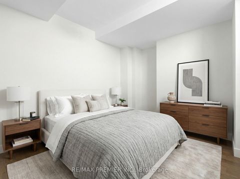 Photo 40 at 14 King Boulevard, King City, King