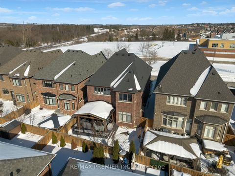 Photo 46 at 14 King Boulevard, King City, King