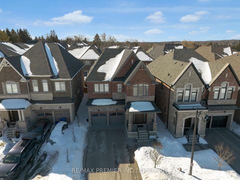 Photo 47 at 14 King Boulevard, King City, King