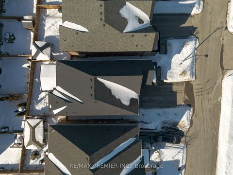 Photo 49 at 14 King Boulevard, King City, King