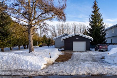 Photo 10 at 1672 St. Jonhs Road, Alcona, Innisfil