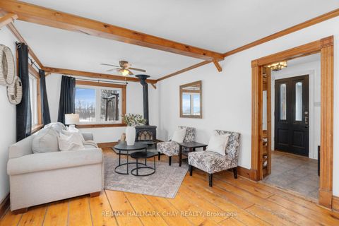 Photo 9 at 1424 Klondike Park Road, Rural Clearview, Clearview