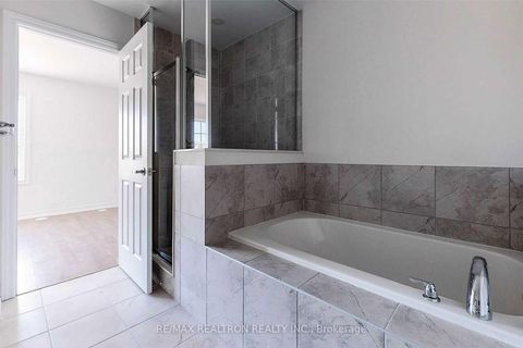 Photo 27 at 73 - 203 Royal Northern Path, Windfields, Oshawa