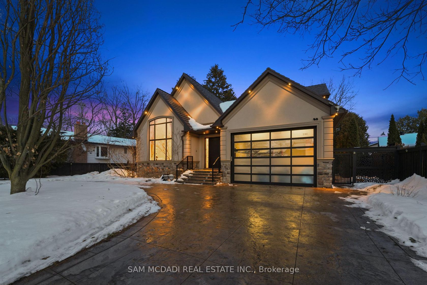 3168 Lakeshore Road W, BR Bronte, Oakville 