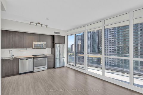 Photo 7 at 1210 - 30 Roehampton Avenue, Mount Pleasant West, Toronto