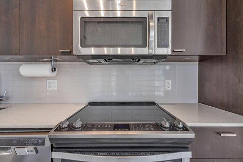 Photo 9 at 1210 - 30 Roehampton Avenue, Mount Pleasant West, Toronto