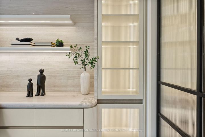 Photo 8 at 39 Chudleigh Avenue, Lawrence Park South, Toronto