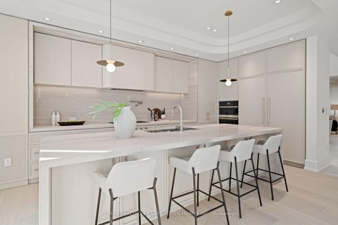 Photo 21 at 39 Chudleigh Avenue, Lawrence Park South, Toronto