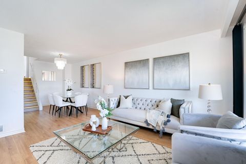 Photo 7 at 3692 Crabtree Crescent, Malton, Mississauga